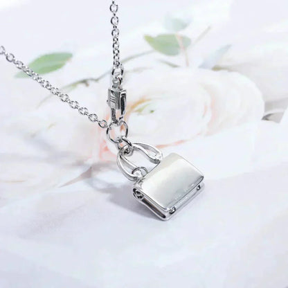 [Angela Jewellery]AMULETTE PEDANT SILVER NECKLACE